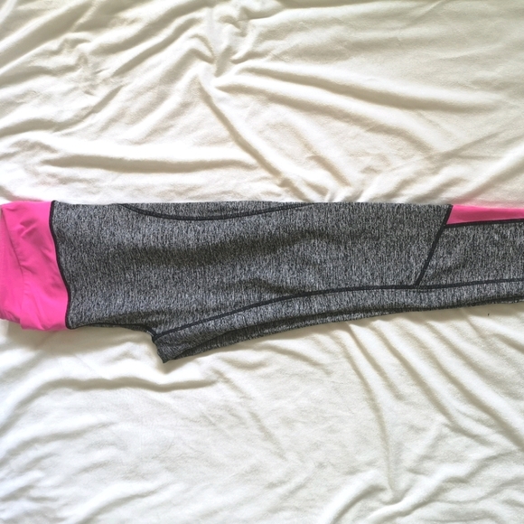 3/$25⭐Yoga pant leggings - Picture 1 of 2